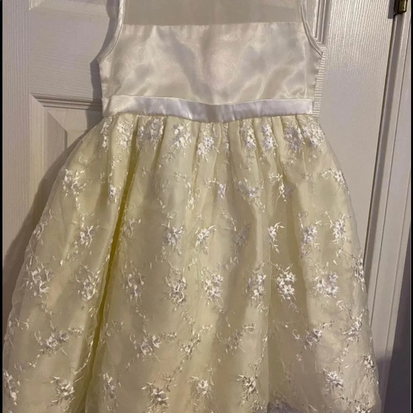 James Morgan Dress & Caridgan - Picture 4 of 8